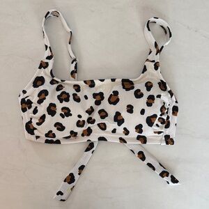 Xhilaration Leopard Animal Print Bikini Top with tie adjustable back - size D/DD